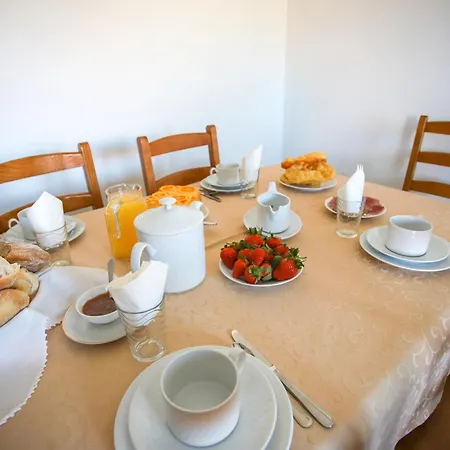 Bed & Breakfast Casa Da Calcada - Turismo Sortelha